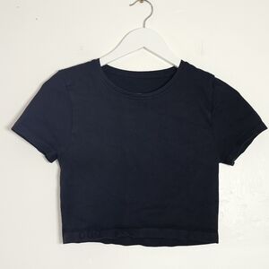 Black Crew Neck Stretch Fitted Crop Top